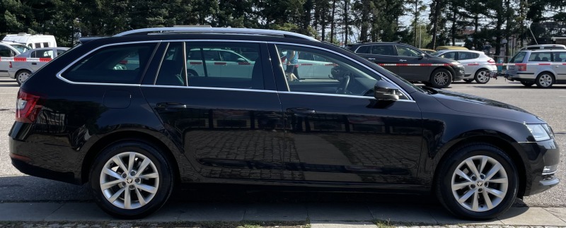 Skoda Octavia, снимка 4 - Автомобили и джипове - 46399343