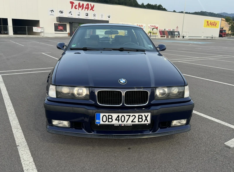 BMW 320 M-Pack, снимка 8 - Автомобили и джипове - 47532024