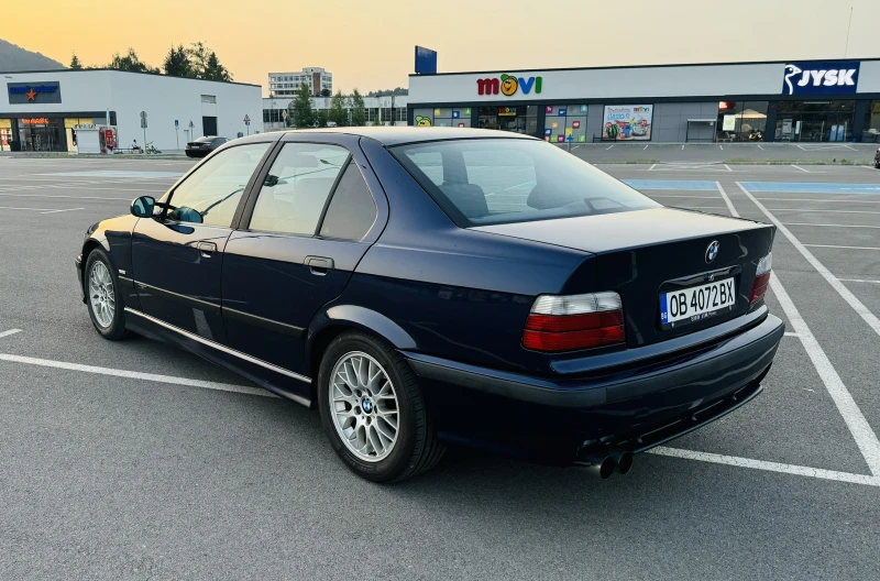 BMW 320 M-Pack, снимка 3 - Автомобили и джипове - 47532024