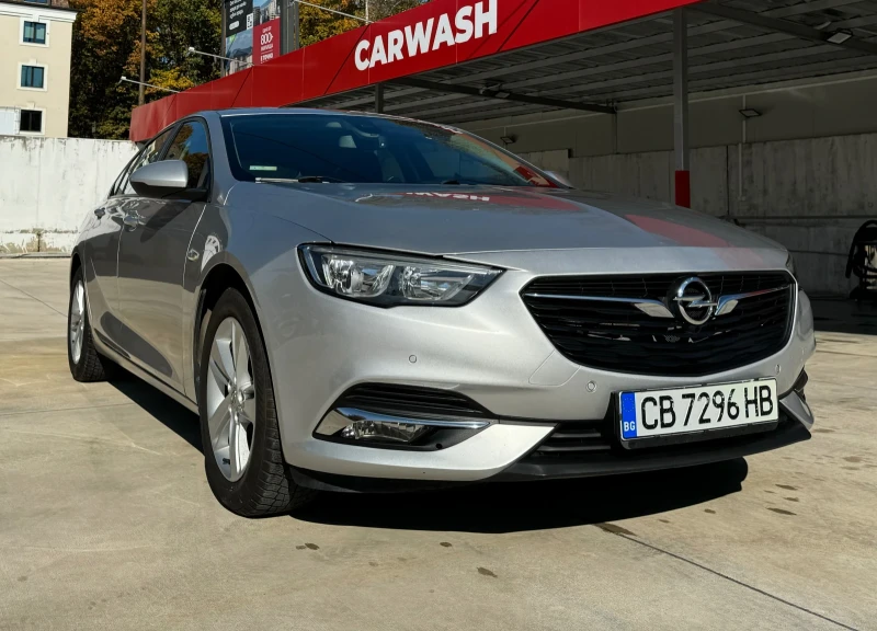 Opel Insignia Grand Sport Turbo D, снимка 8 - Автомобили и джипове - 47813207