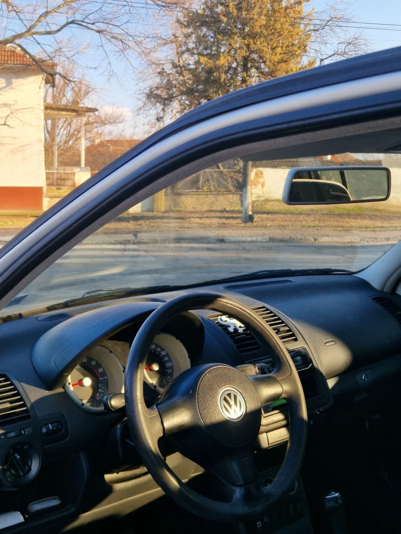 VW Polo 1.4mpi Газ/Бензин, снимка 9 - Автомобили и джипове - 49346982