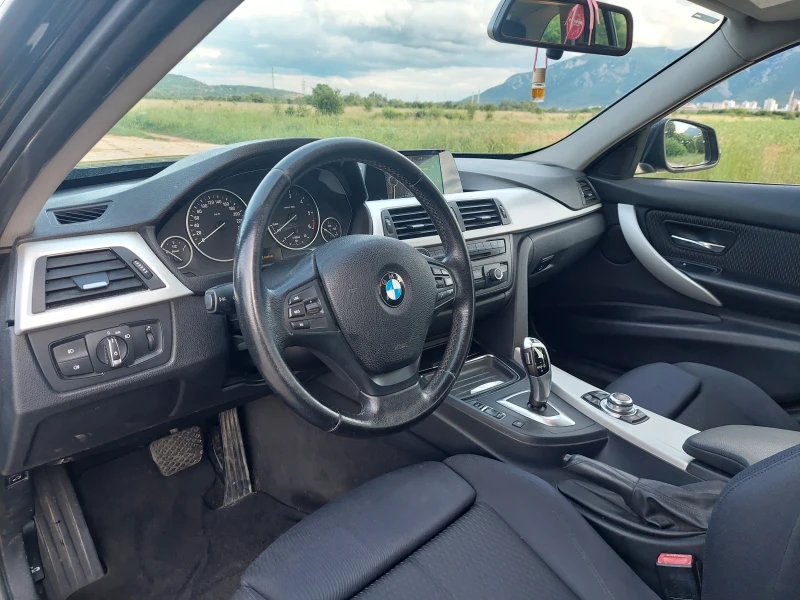 BMW 316 Touring, снимка 8 - Автомобили и джипове - 51528611
