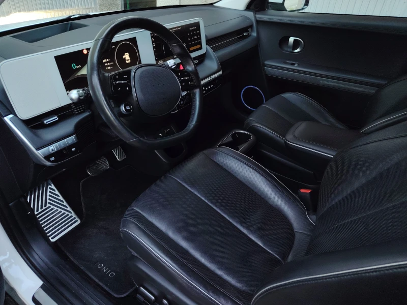 Hyundai Ioniq 5 72.6KW RWD Сервизна Кн, FULL екстри, снимка 10 - Автомобили и джипове - 52203606