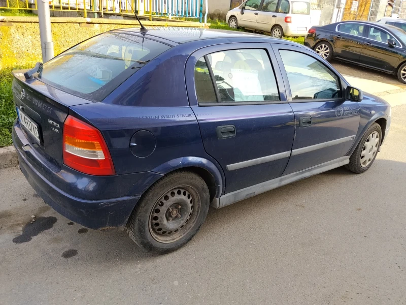 Opel Astra 1.4 i, снимка 12 - Автомобили и джипове - 52845336