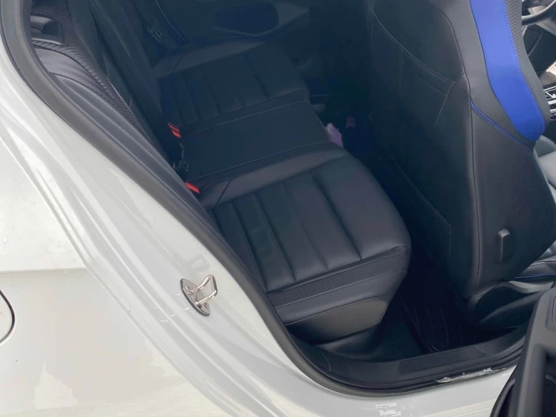 VW Golf R / DSG / ОБДУХВАНЕ / CARFAX, снимка 15 - Автомобили и джипове - 53235777