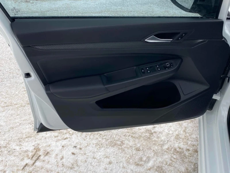 VW Golf R / DSG / ОБДУХВАНЕ / CARFAX, снимка 7 - Автомобили и джипове - 53235777