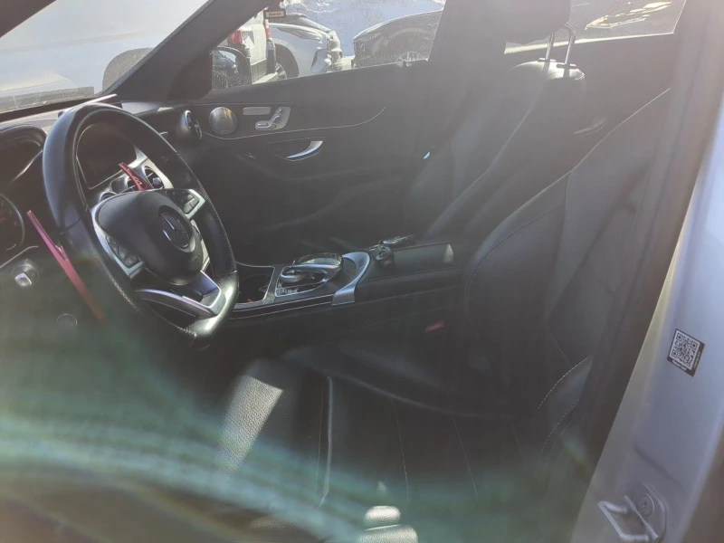 Mercedes-Benz C 400 С РЕГИСТРАЦИЯ & АВТО КРЕДИТ, снимка 9 - Автомобили и джипове - 53341282