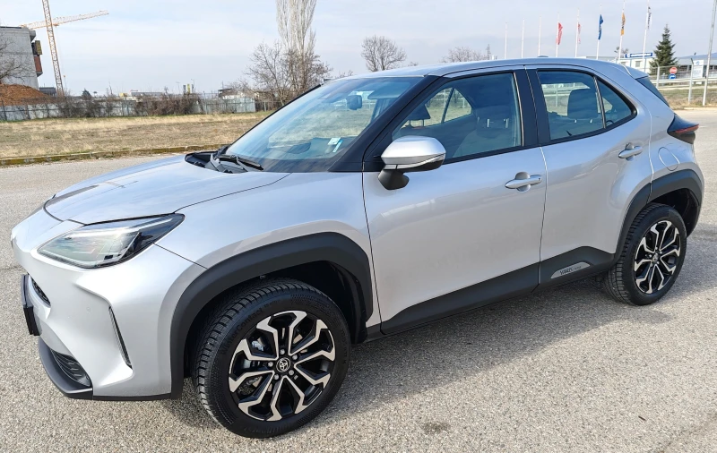 Toyota Yaris Cross Toyota Yaris Cross CHIC AWD 1.5 HEV - 53800 лв. - 16846811 1