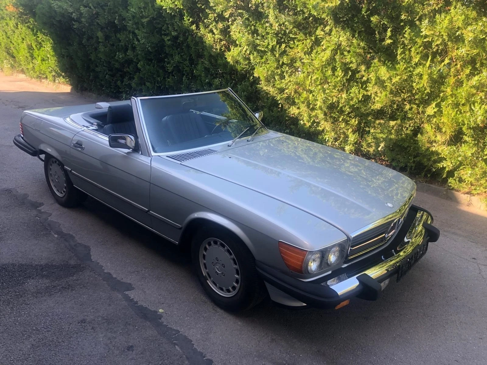 Mercedes-Benz SL 560 SL  - изображение 6