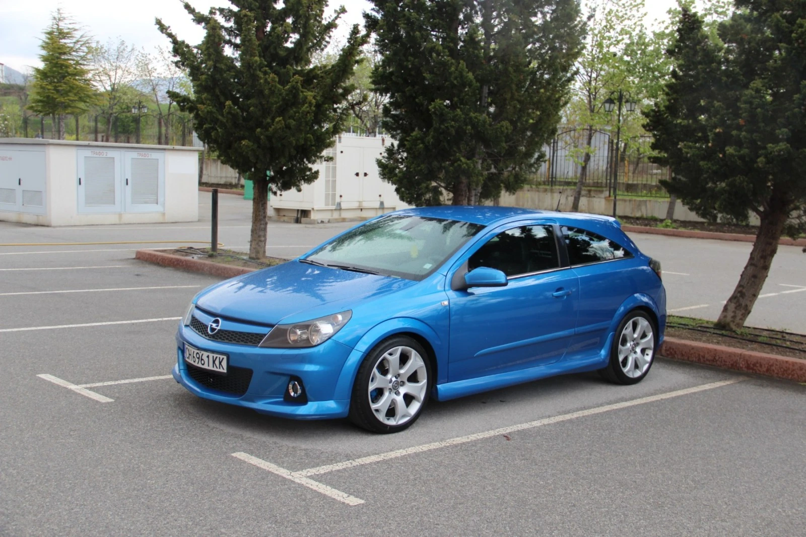 Opel Astra GTC OPC - изображение 4