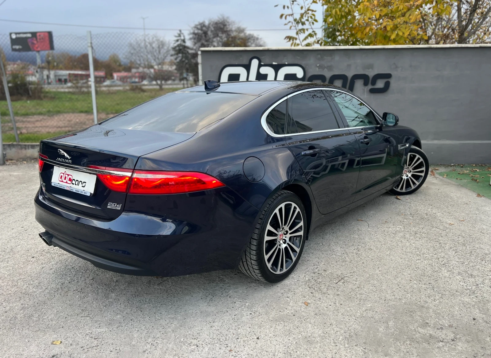 Jaguar Xf 2.0D AWD Euro6B - изображение 4