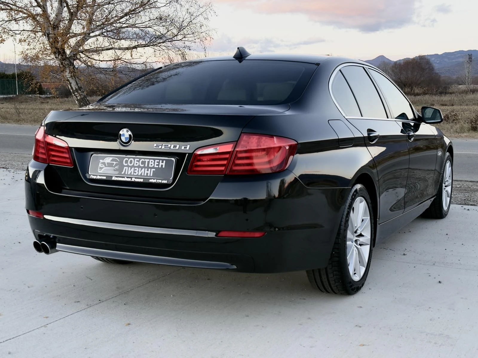 BMW 520 2.0D 8ZF/Навигация/Камера/Лед/Собствен лизинг - изображение 4