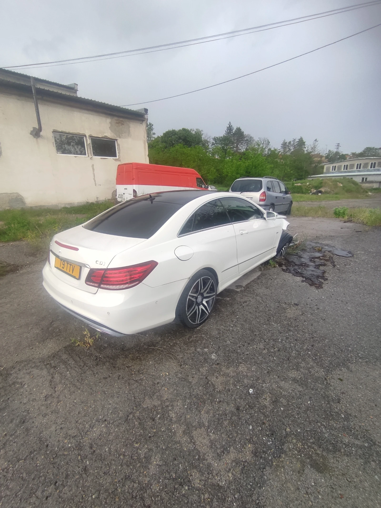 Mercedes-Benz E 350 3.5dci - изображение 2
