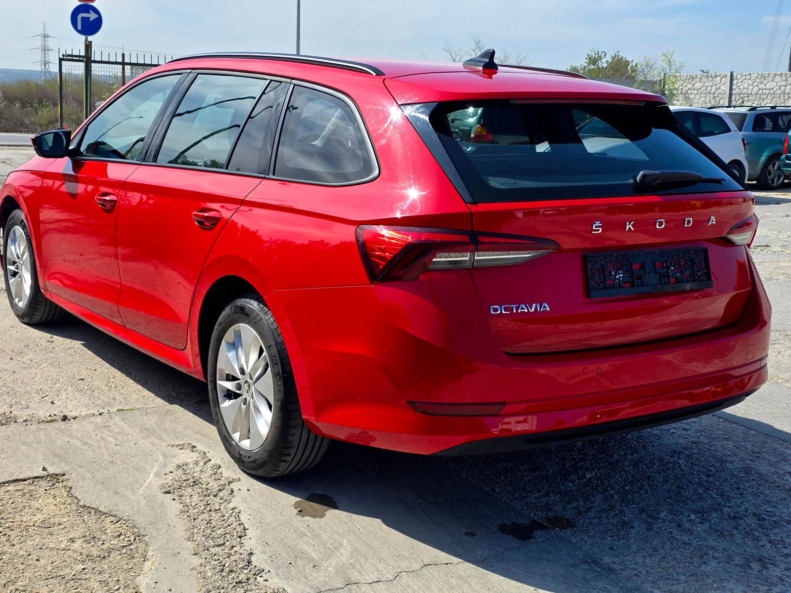 Skoda Octavia 2.0 tdi evo Executive 150cv dsg - изображение 7