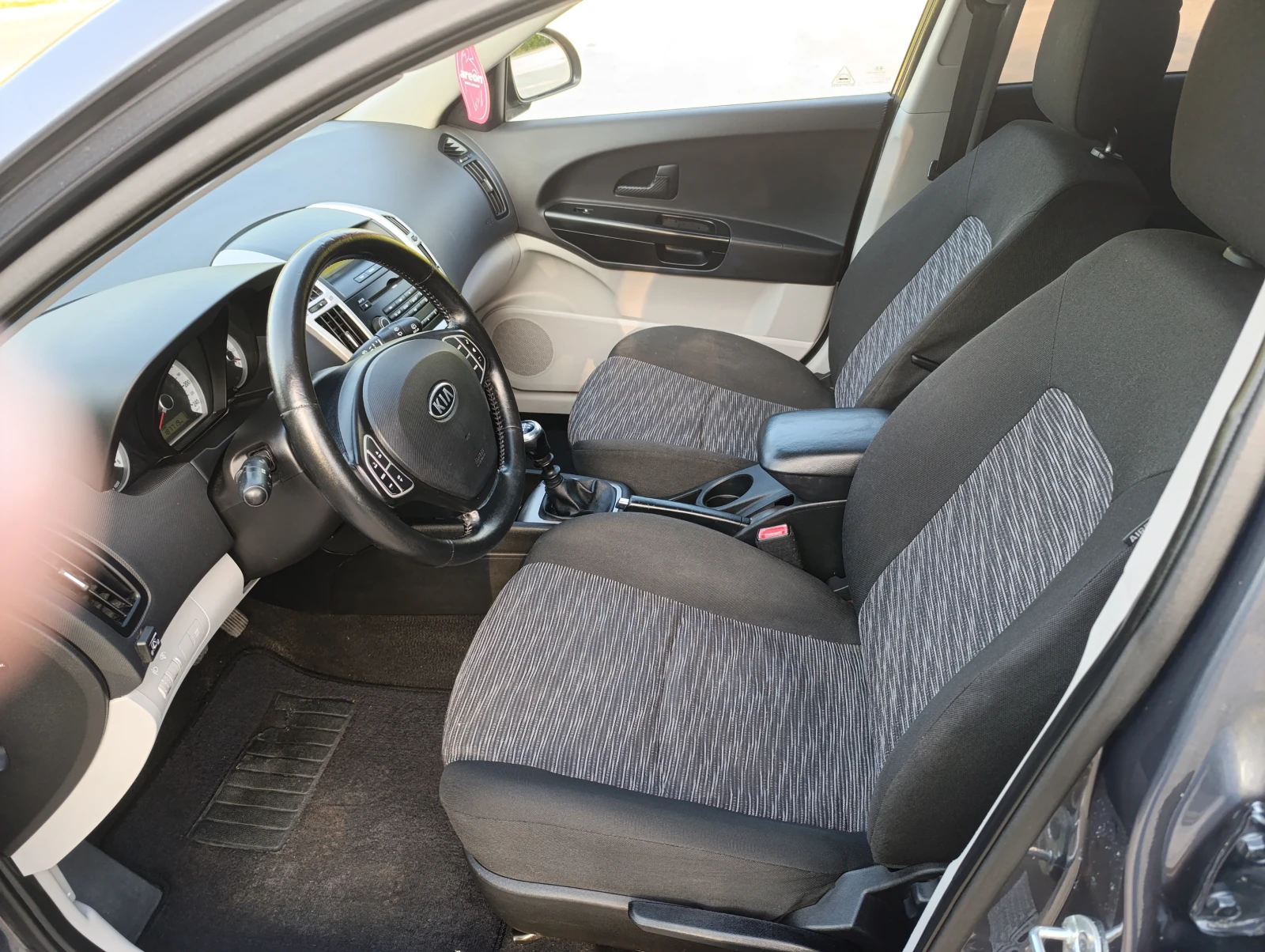 Kia Ceed 1.6 ГАЗ - изображение 10