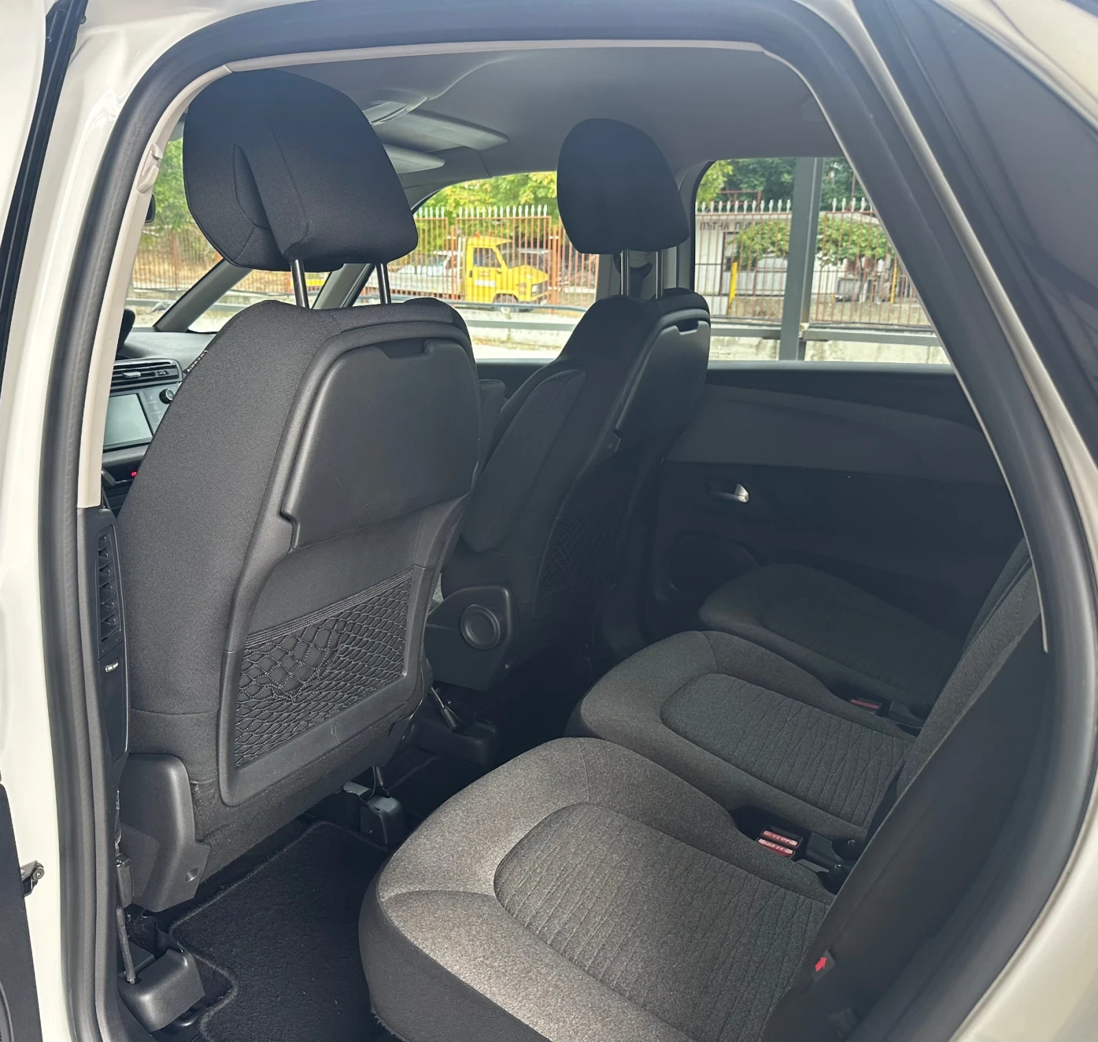 Citroen C4 Picasso GrandPicasso/1.2e-THP/Business+  - изображение 7
