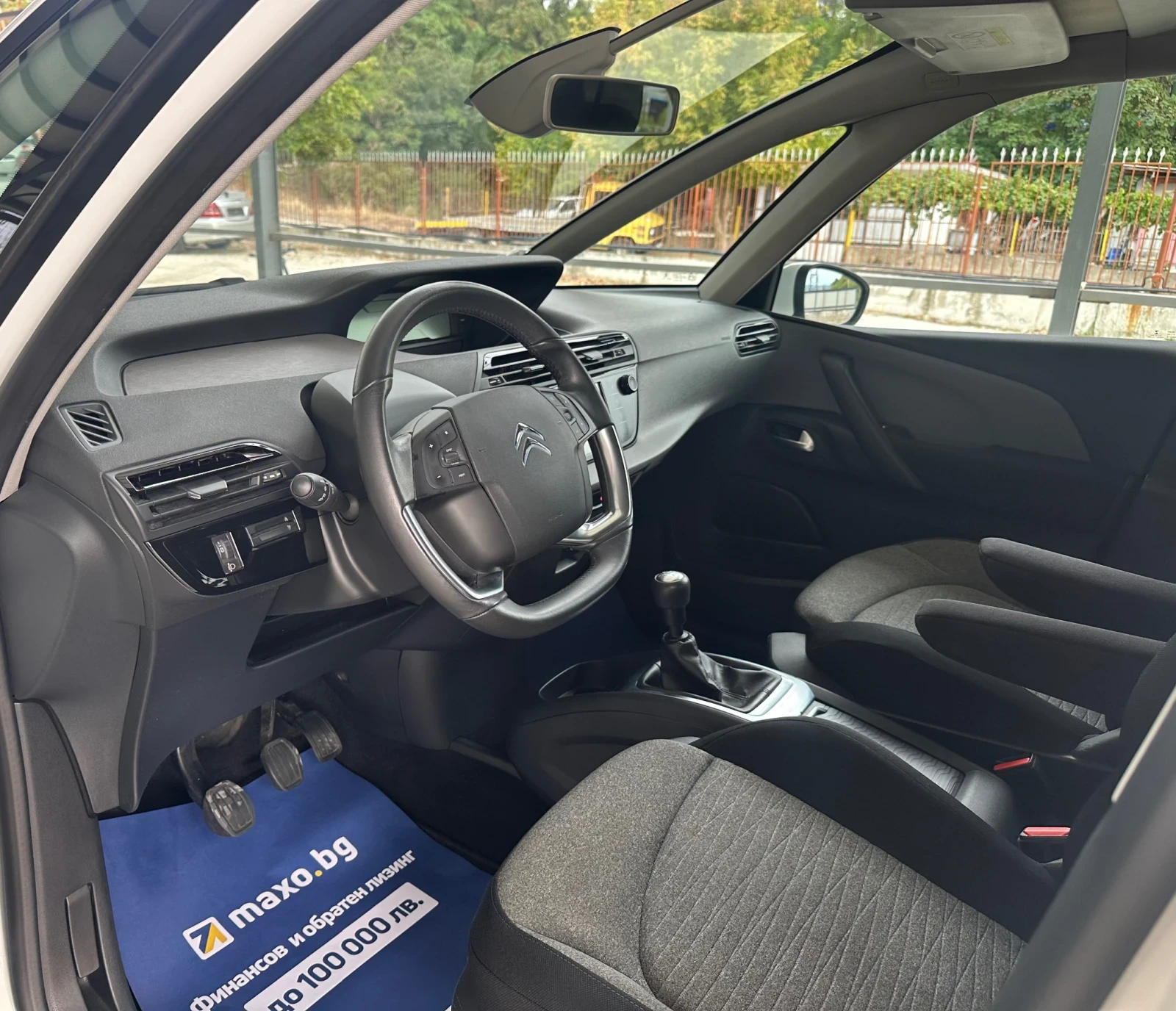 Citroen C4 Picasso GrandPicasso/1.2e-THP/Business+  | Mobile.bg — изображение 11
