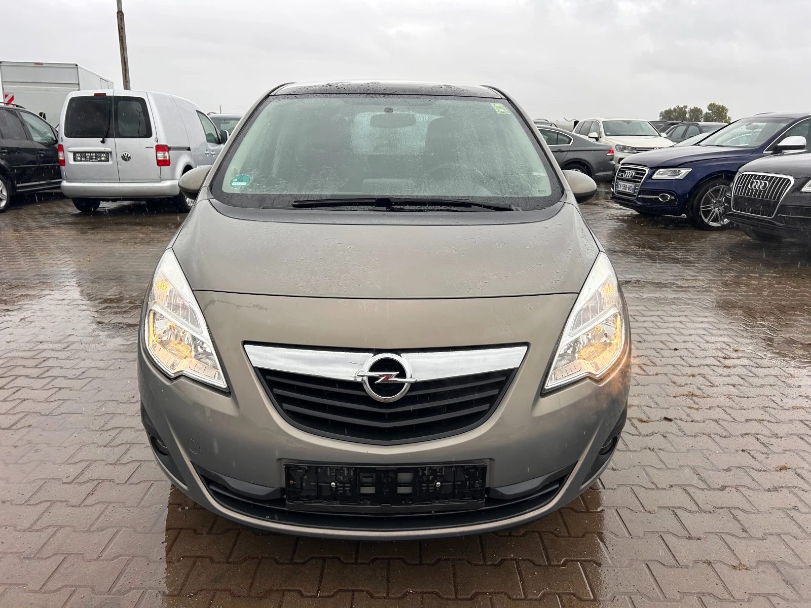 Opel Meriva 1.4GAZ PANORAMA/NAVI EURO 5 - изображение 3