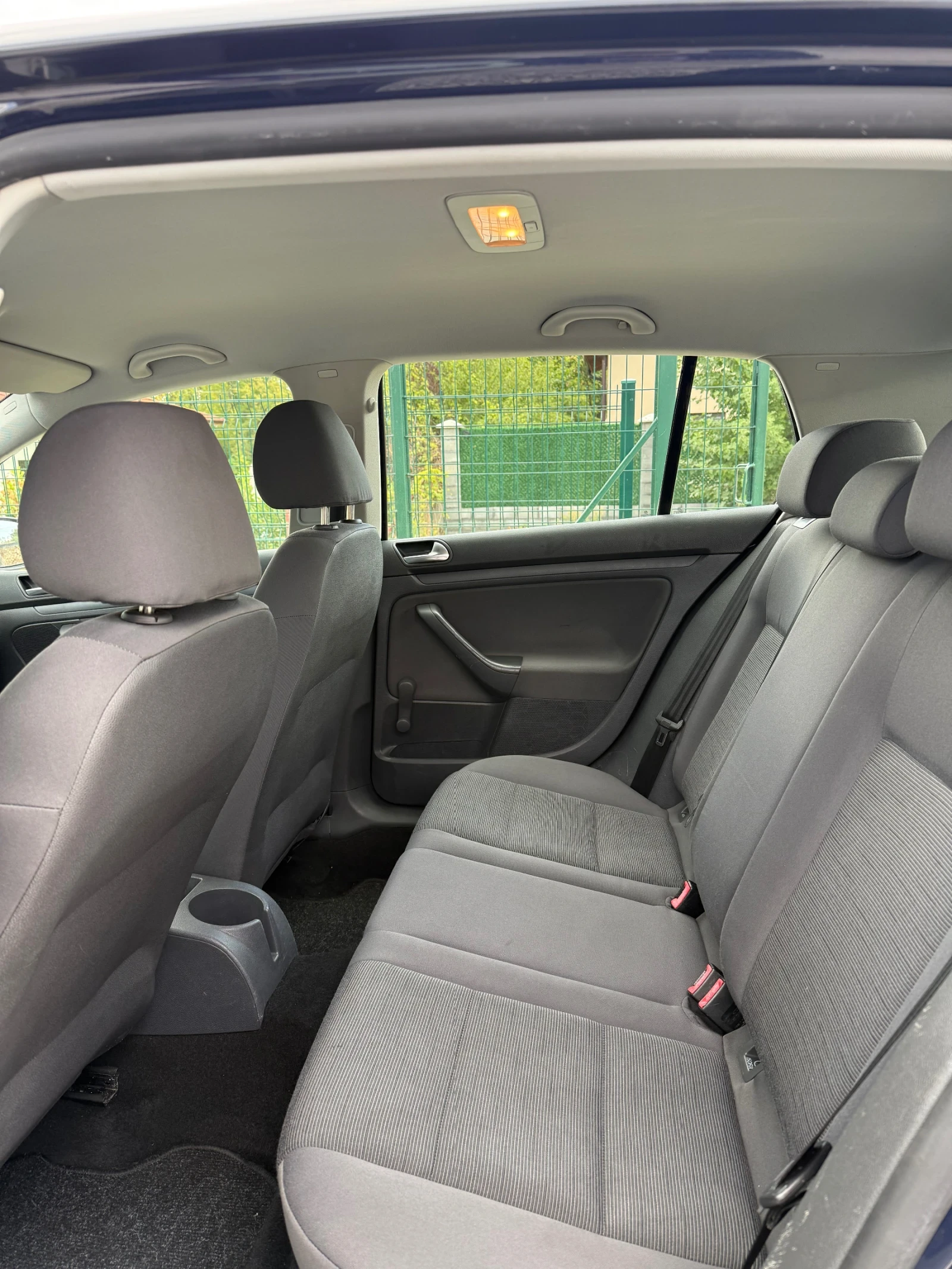 VW Golf 1.9TDI* 105кс* 06г - изображение 10