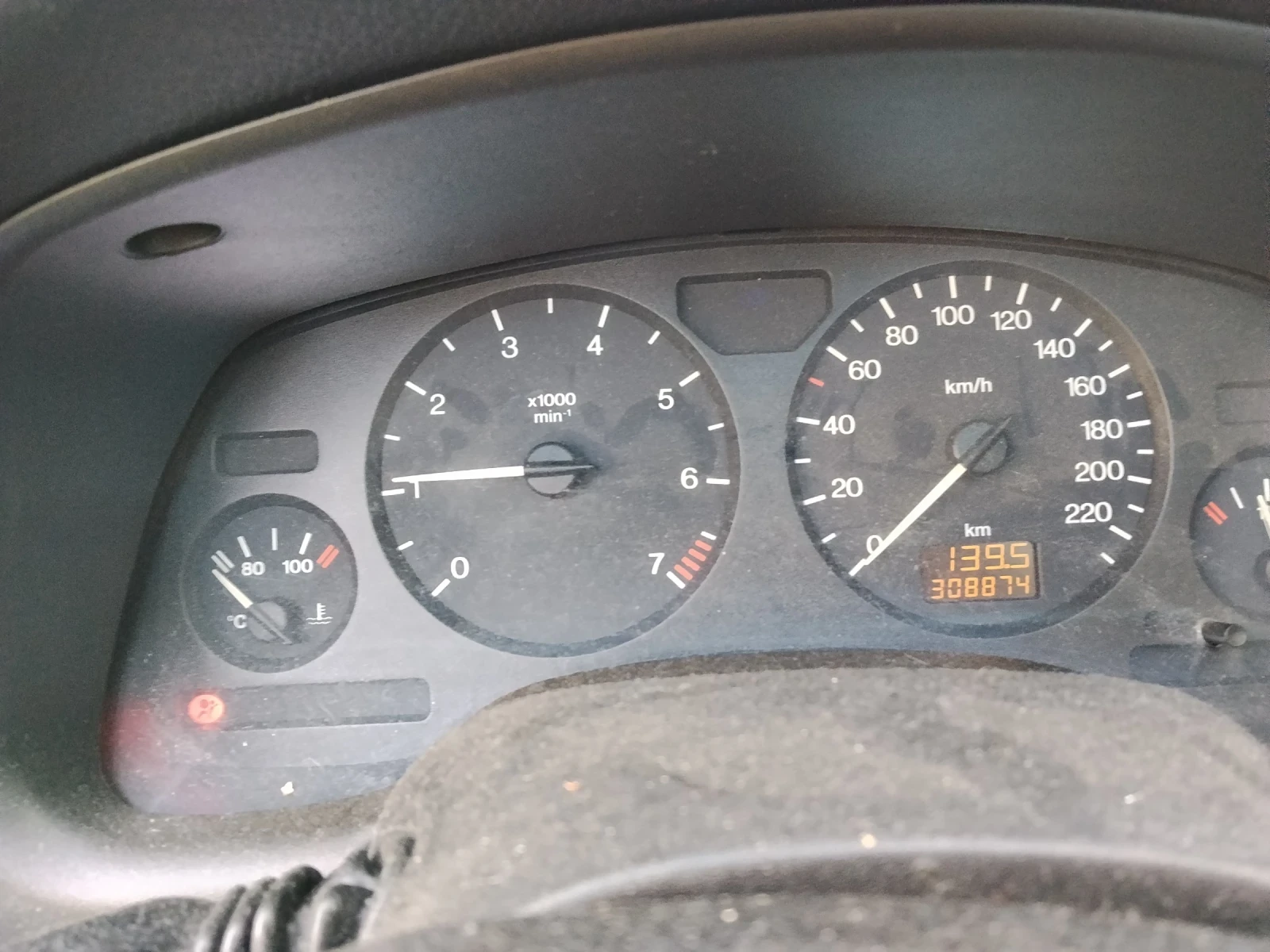 Opel Astra 1.4 i - изображение 7