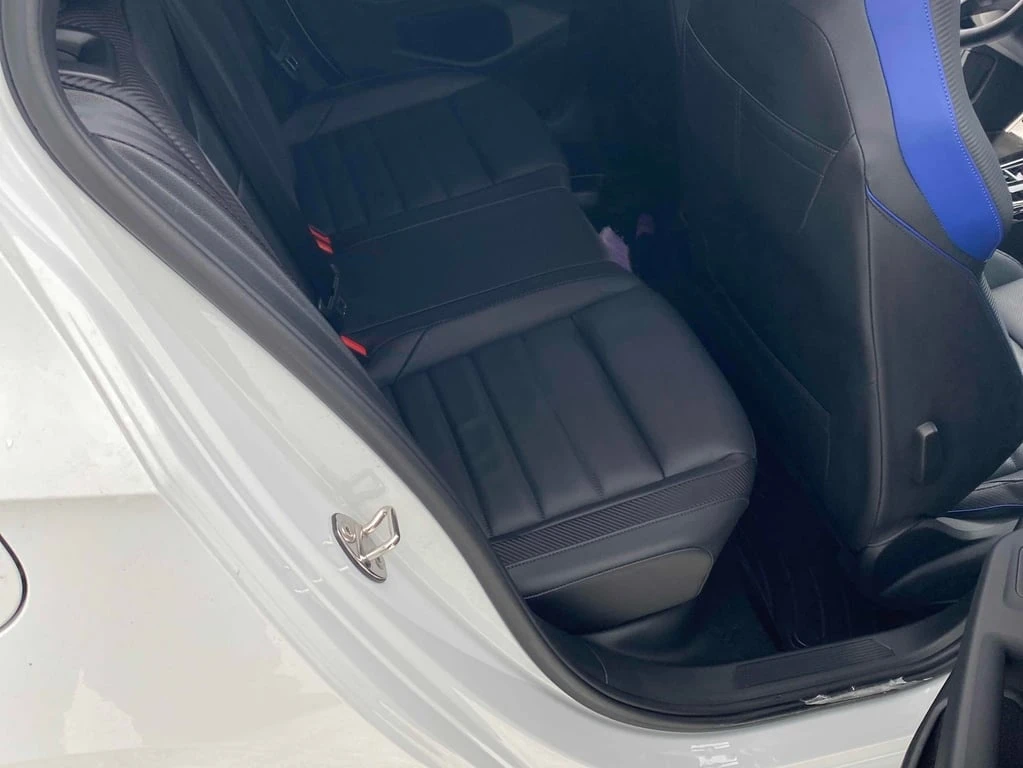 VW Golf R / DSG / ��������� / CARFAX | Mobile.bg � ����������� 15