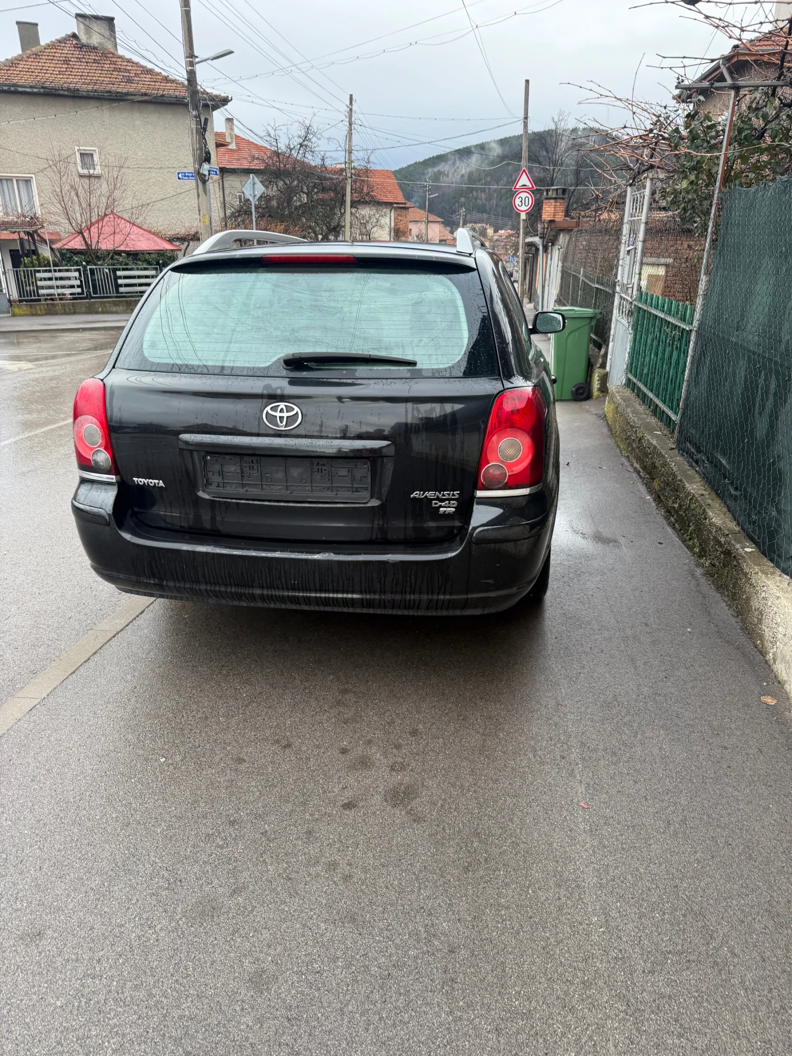 Toyota Avensis T25, снимка 4 - Автомобили и джипове - 53801316