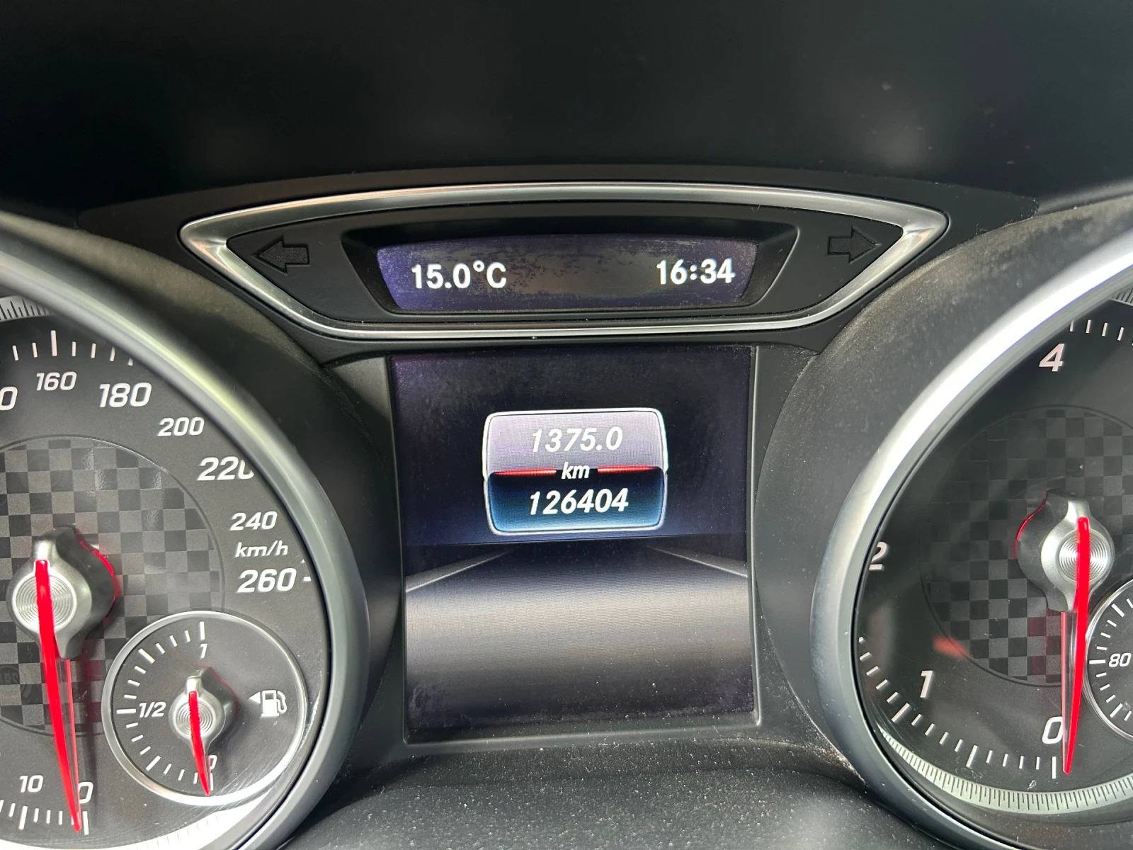 Mercedes-Benz A 200 A200 AMG PACK 126000km!, снимка 12 - Автомобили и джипове - 53990201