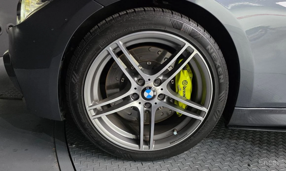 BMW 330 * M-SPORT* RWD* TUNED* BREMBO* КОЖА* ПОДГРЕВ* , снимка 5 - Автомобили и джипове - 54261757