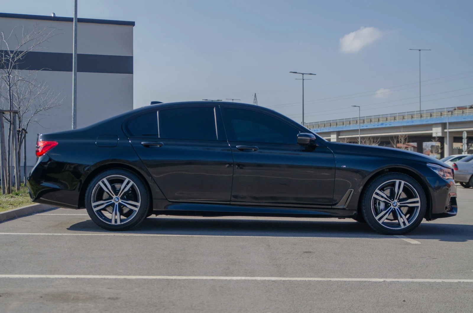 BMW 730, снимка 5 - Автомобили и джипове - 54294639
