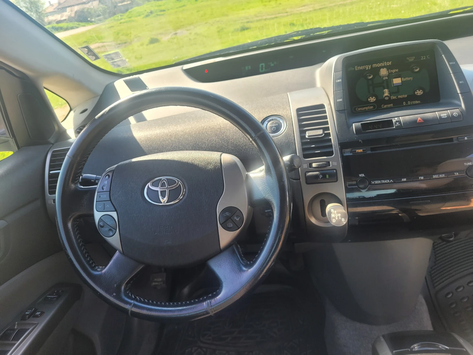 Toyota Prius 1.5 Hybrid | Mobile.bg � ����������� 12
