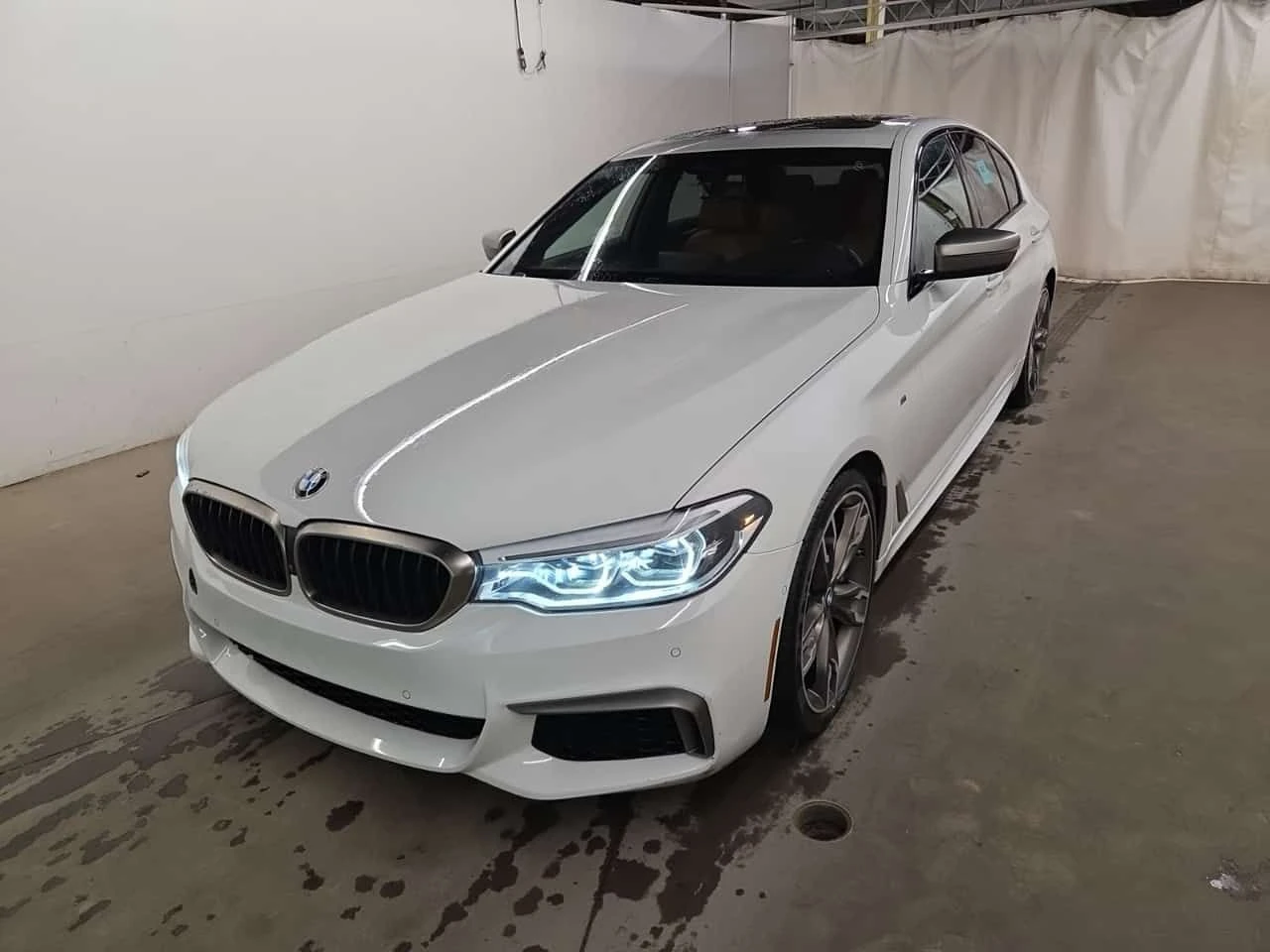 BMW 550  | M550I XDRIVE | 360 | harman kardon | обдухване 