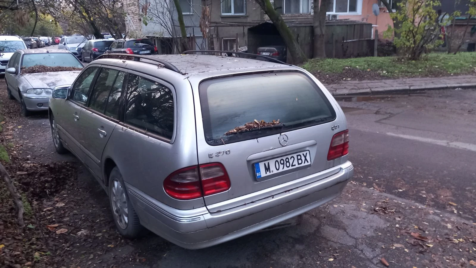 Mercedes-Benz E 270, снимка 8 - Автомобили и джипове - 54904458