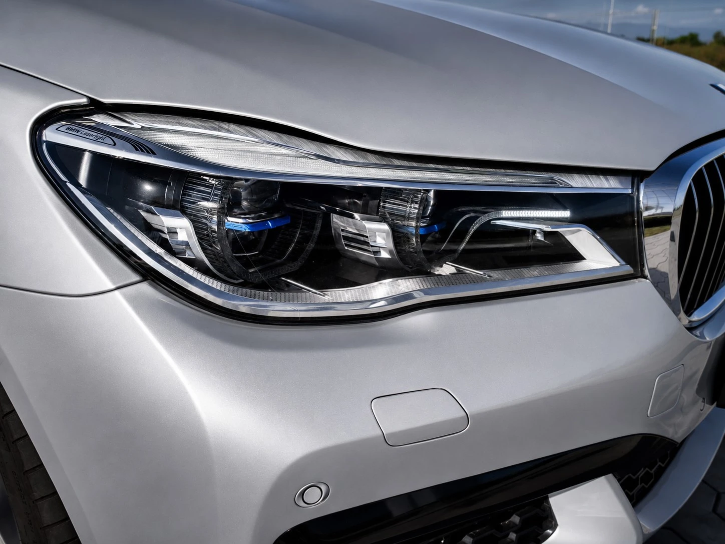 BMW 740 M-Pack Long, снимка 7 - Автомобили и джипове - 55273477