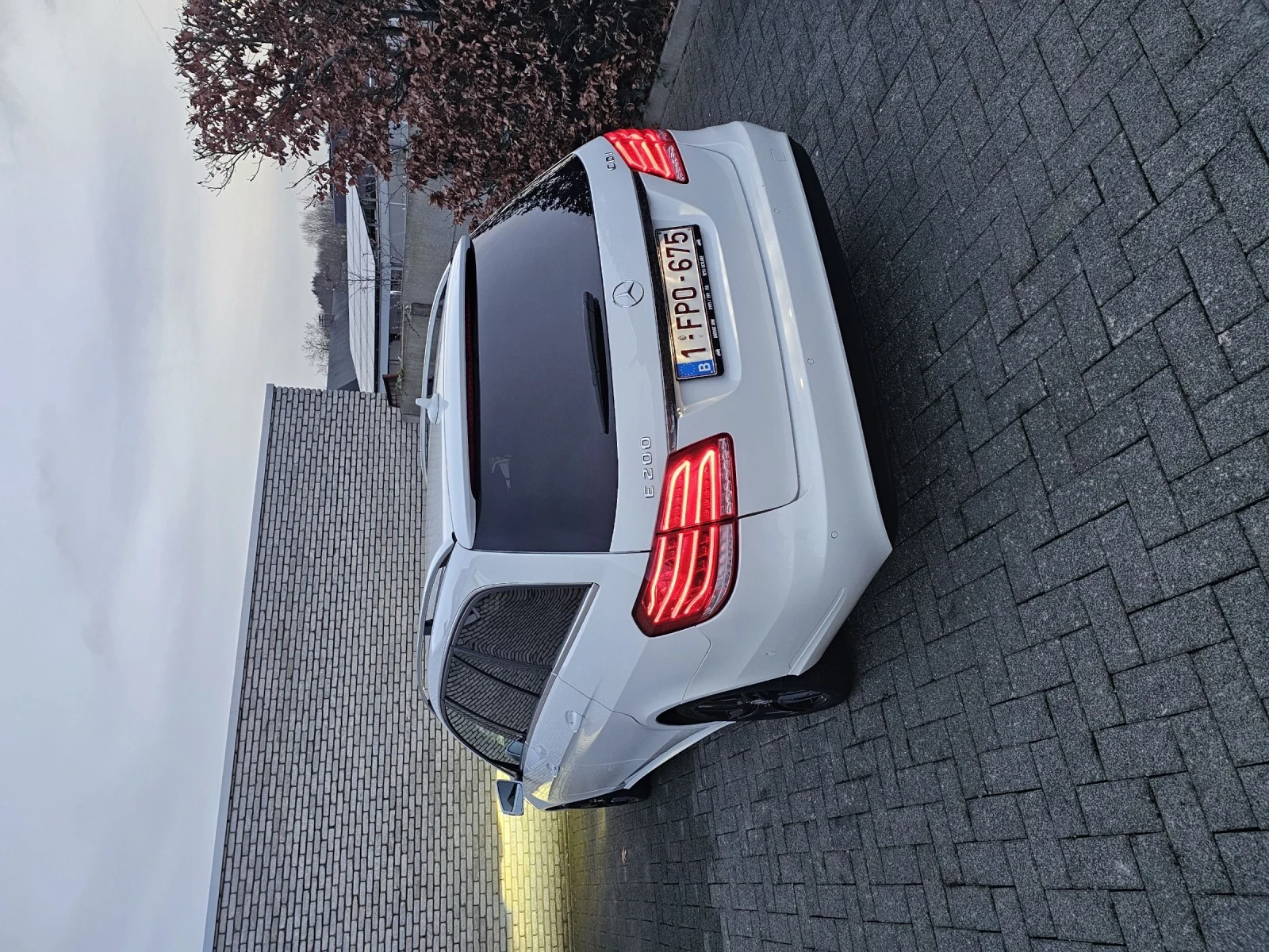 Mercedes-Benz E 200 Е200, снимка 4 - Автомобили и джипове - 55321385