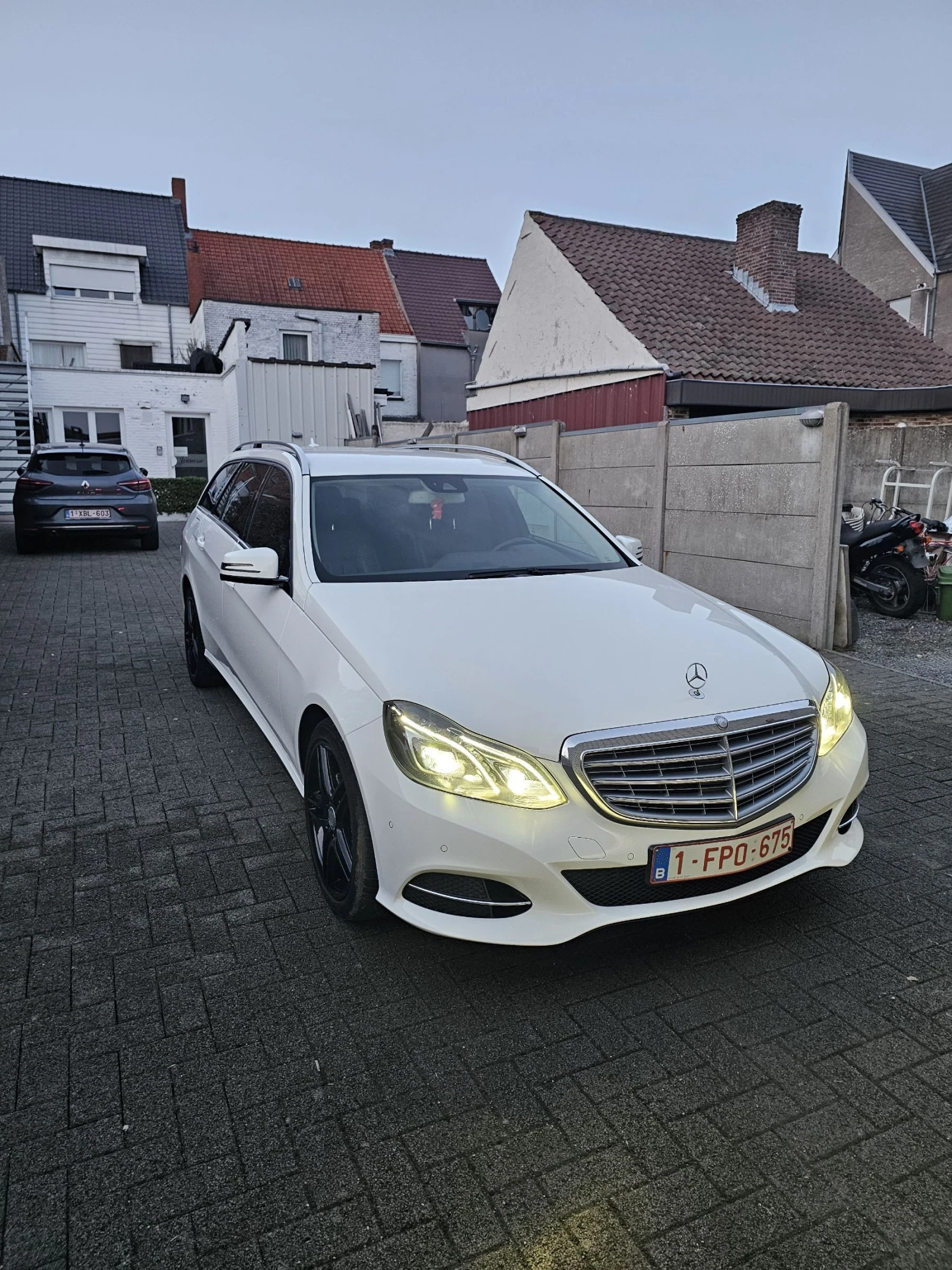 Mercedes-Benz E 200 Е200