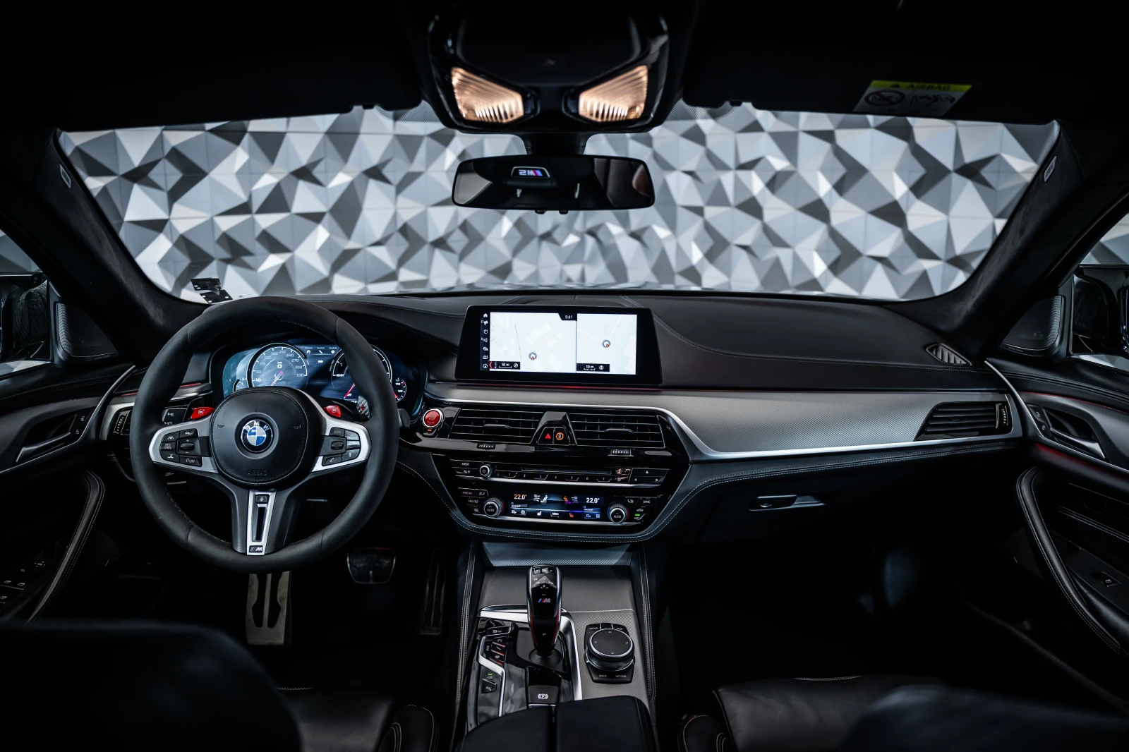 BMW M5 Competition* Carbon* H/K, снимка 11 - Автомобили и джипове - 55748776