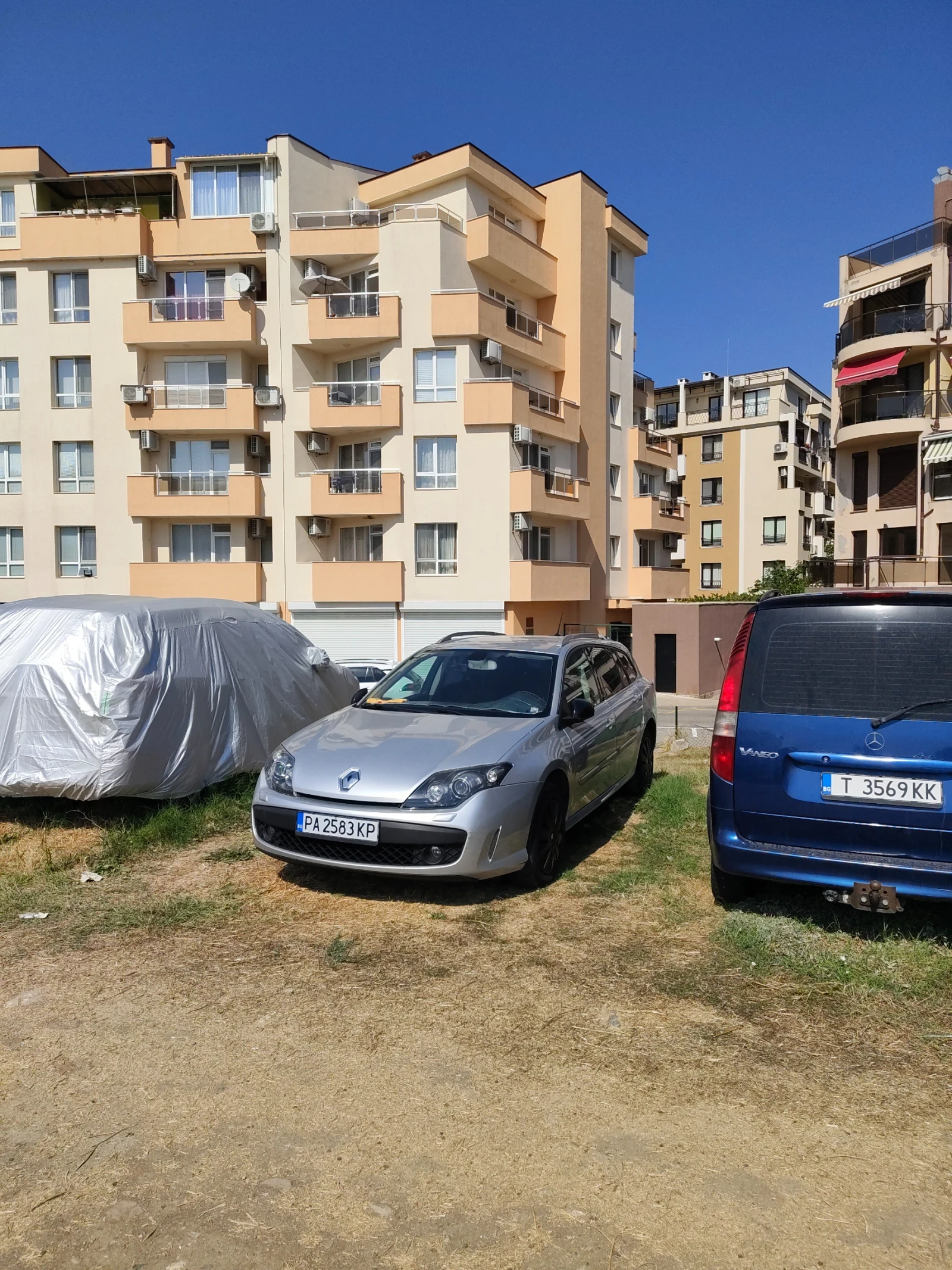 Renault Laguna 2.0 Т, снимка 14 - Автомобили и джипове - 55777756