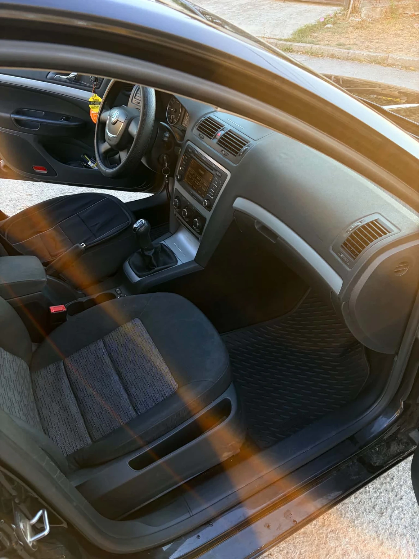 Skoda Octavia 2 феис, снимка 9 - Автомобили и джипове - 56349338