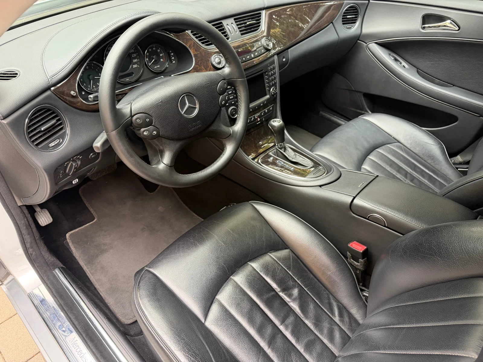 Mercedes-Benz CLS 350 #272к.с#КАТО НОВ#ПРУЖИНИ#ЛИЗИНГ# , снимка 7 - Автомобили и джипове - 56275758