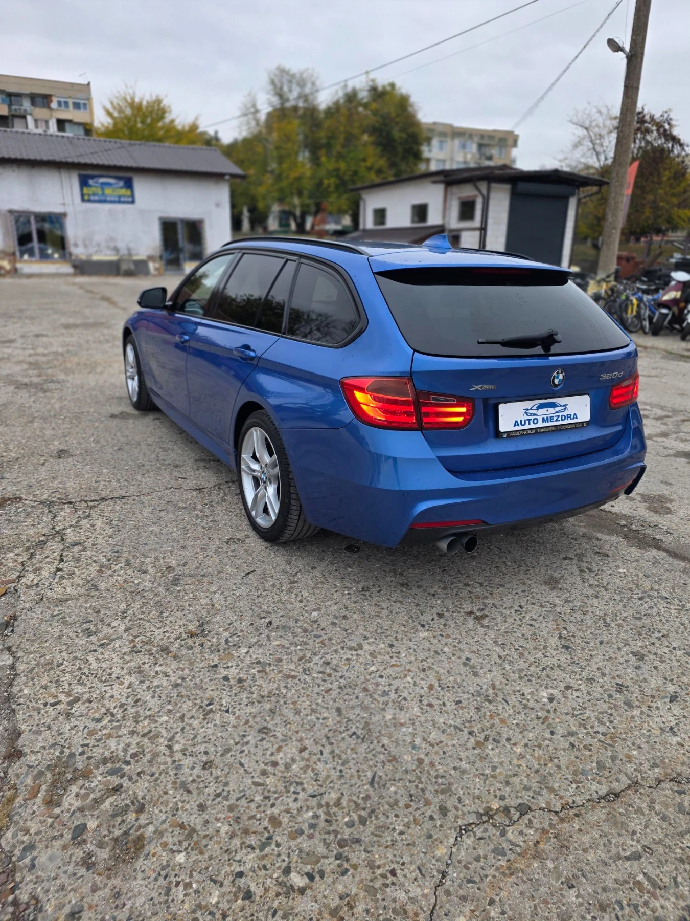 BMW 320 2.0d Mpacet Xdrive, снимка 6 - Автомобили и джипове - 56716884