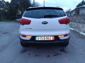 Kia Sportage Фабрична газ нави 185000 история Италия  - 9700 € / 18971.55 лв. - 87743361 6