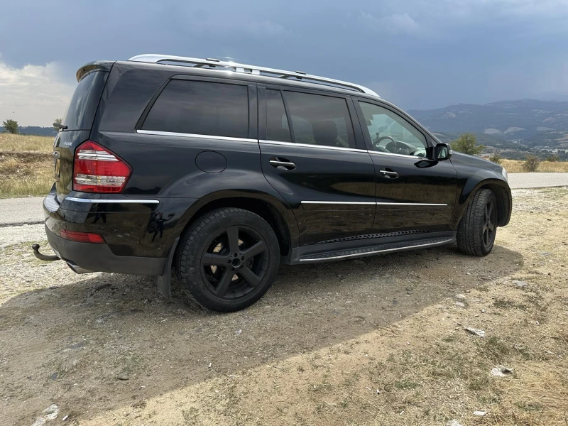 Mercedes-Benz GL 420, снимка 11 - Автомобили и джипове - 47185328