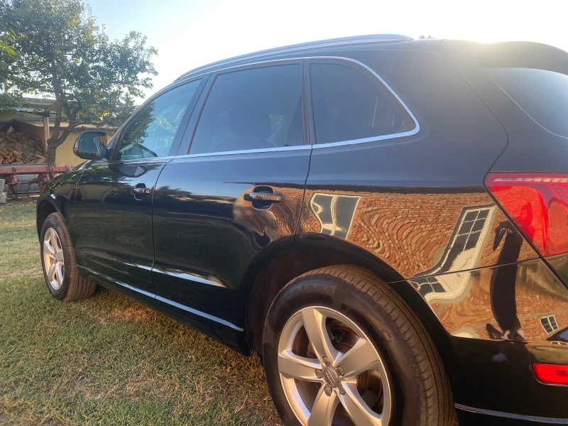 Audi Q5 2.0 TDI, снимка 4 - Автомобили и джипове - 47378762