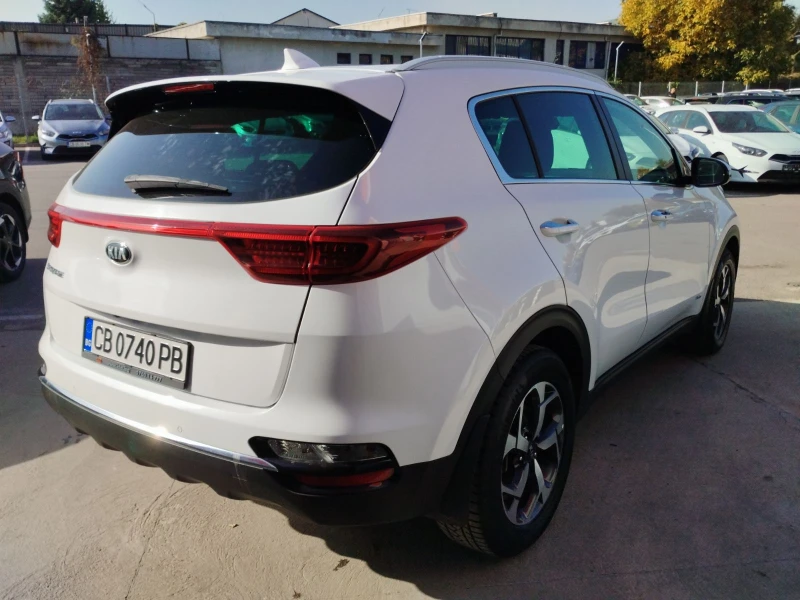 Kia Sportage 1.6 TGDI Гаранция, снимка 4 - Автомобили и джипове - 47747783