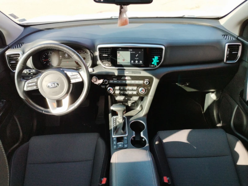 Kia Sportage 1.6 TGDI Гаранция, снимка 8 - Автомобили и джипове - 47747783