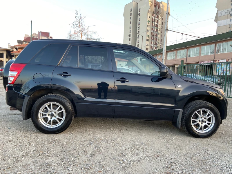 Suzuki Grand vitara 2.7I Автомат 4X4 ШВЕЙЦАРИЯ, снимка 5 - Автомобили и джипове - 48803731