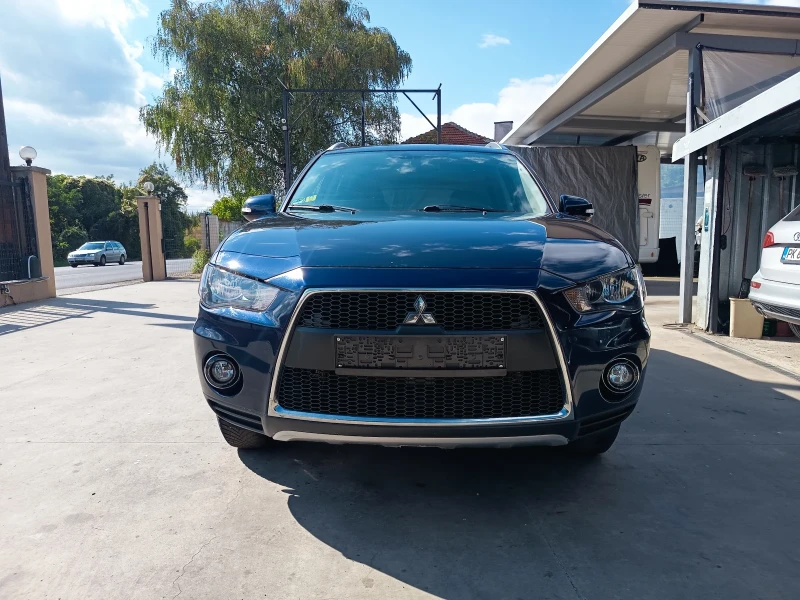 Mitsubishi Outlander 2.0i, снимка 13 - Автомобили и джипове - 51896314