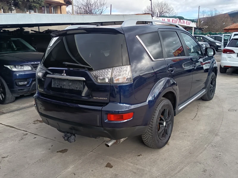 Mitsubishi Outlander 2.0i, снимка 4 - Автомобили и джипове - 51896314