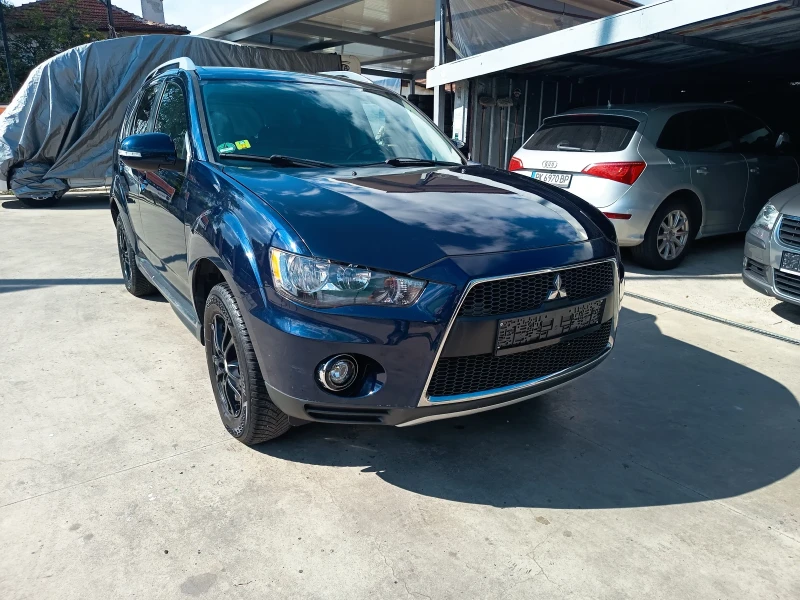 Mitsubishi Outlander 2.0i, снимка 2 - Автомобили и джипове - 51896314