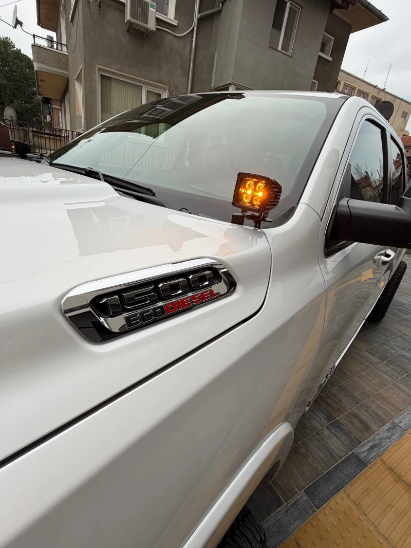 Dodge RAM 1500 Limited EcoDiesel 3.0 10L/100 1 собственик, снимка 8 - Автомобили и джипове - 52568177